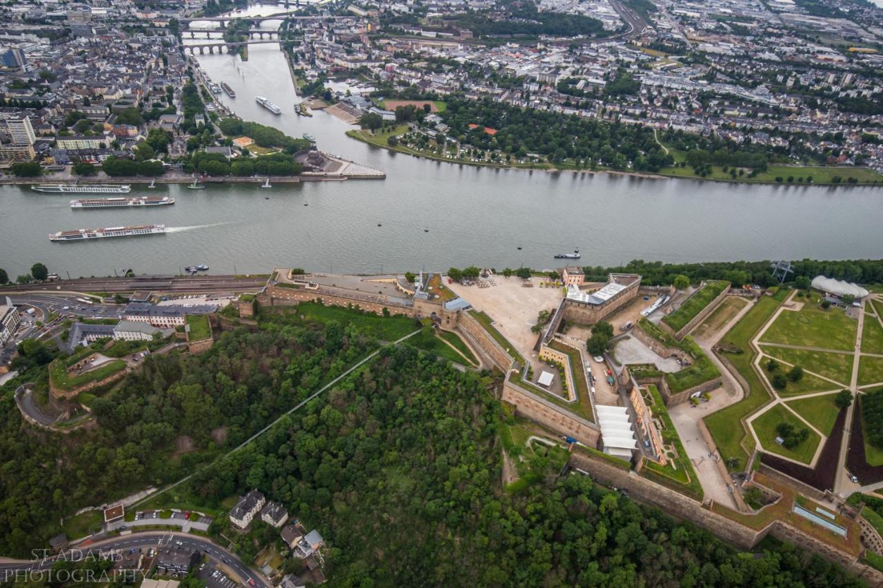كوبلنس Villa Am Moselufer Im Kurort Koblenz-Guls المظهر الخارجي الصورة
